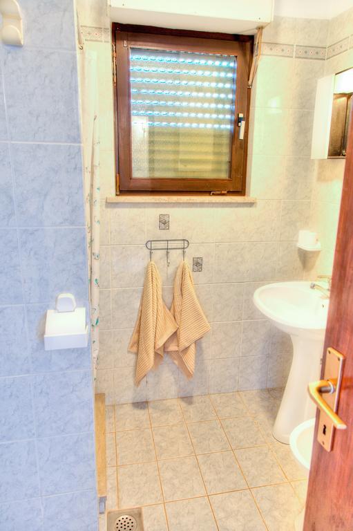 Apartment Tijano Krnica Extérieur photo