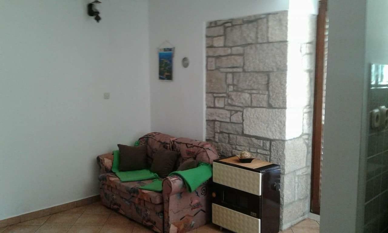 Apartment Tijano Krnica Extérieur photo